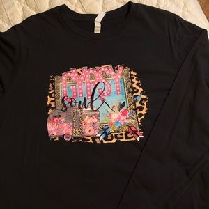Cool gypsy soul t shirt. NWT